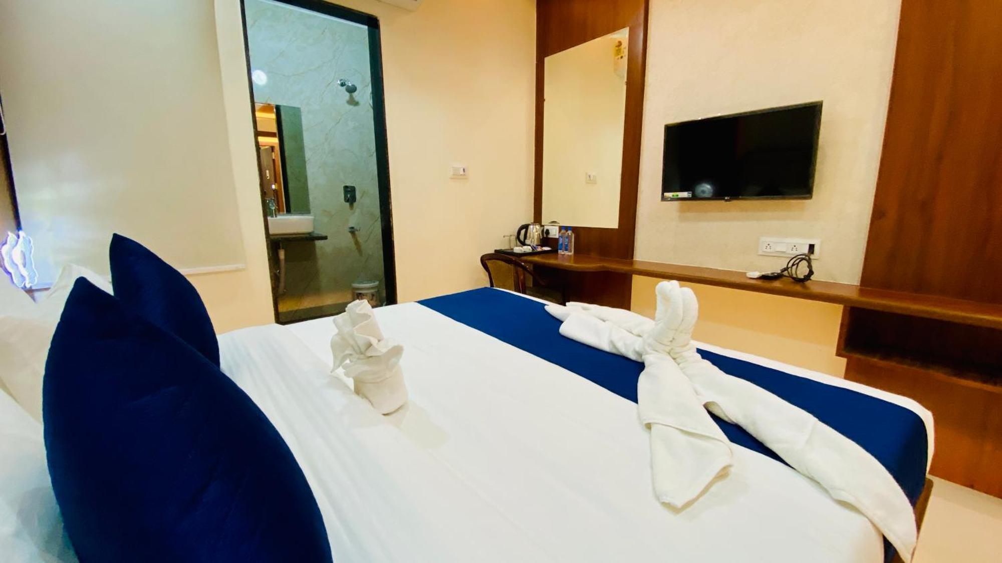 Hotel Aranyasutra Inaya, Indore Zewnętrze zdjęcie