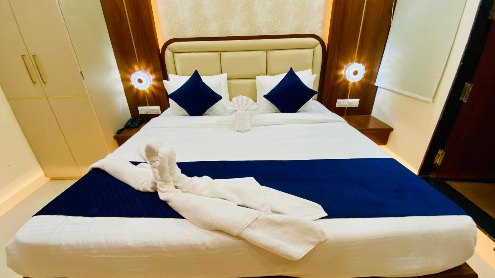 Hotel Aranyasutra Inaya, Indore Zewnętrze zdjęcie
