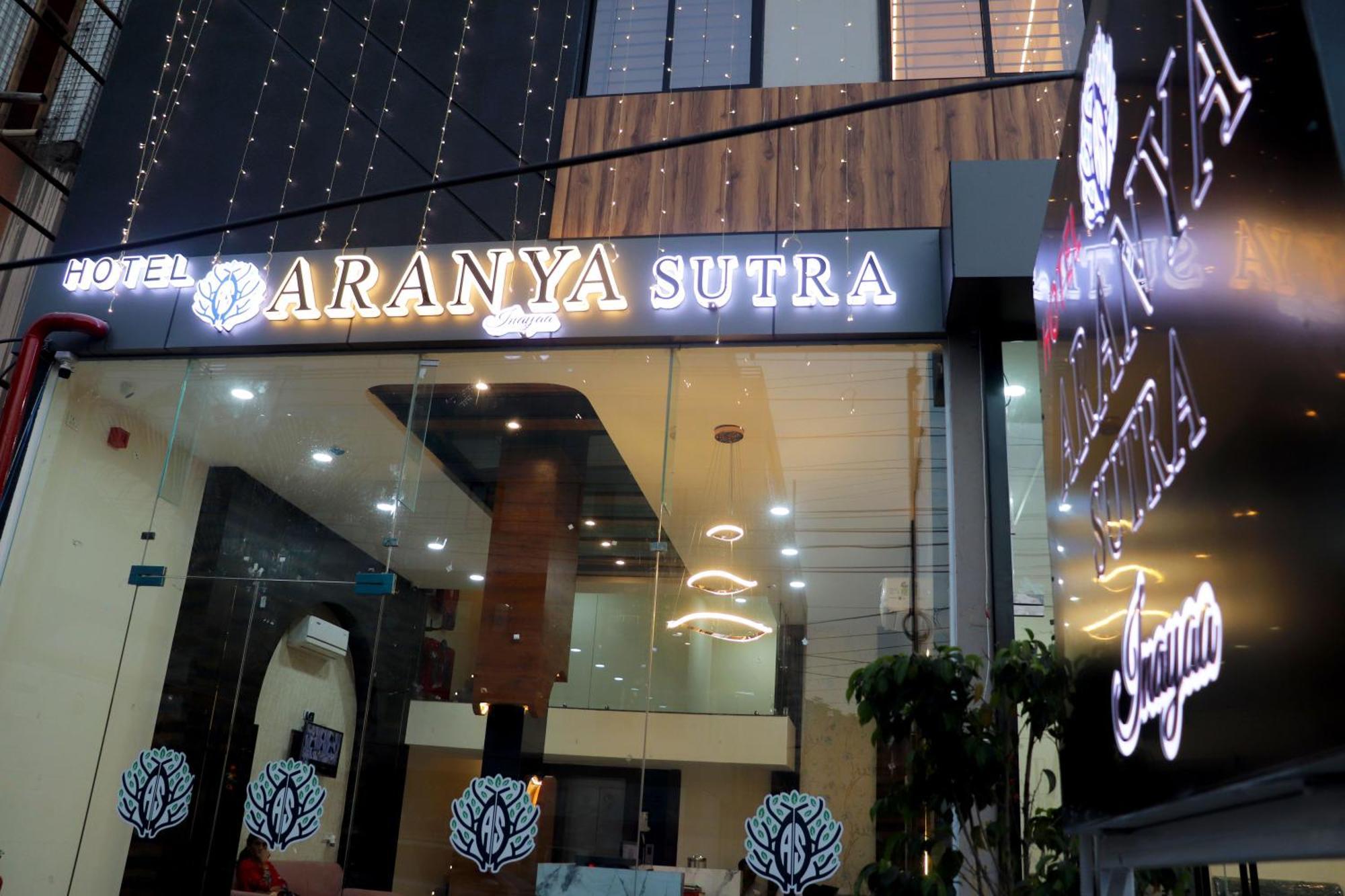 Hotel Aranyasutra Inaya, Indore Zewnętrze zdjęcie
